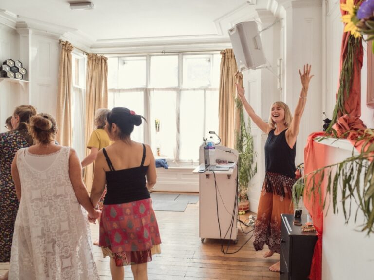 Anna Sadler - Biodanza